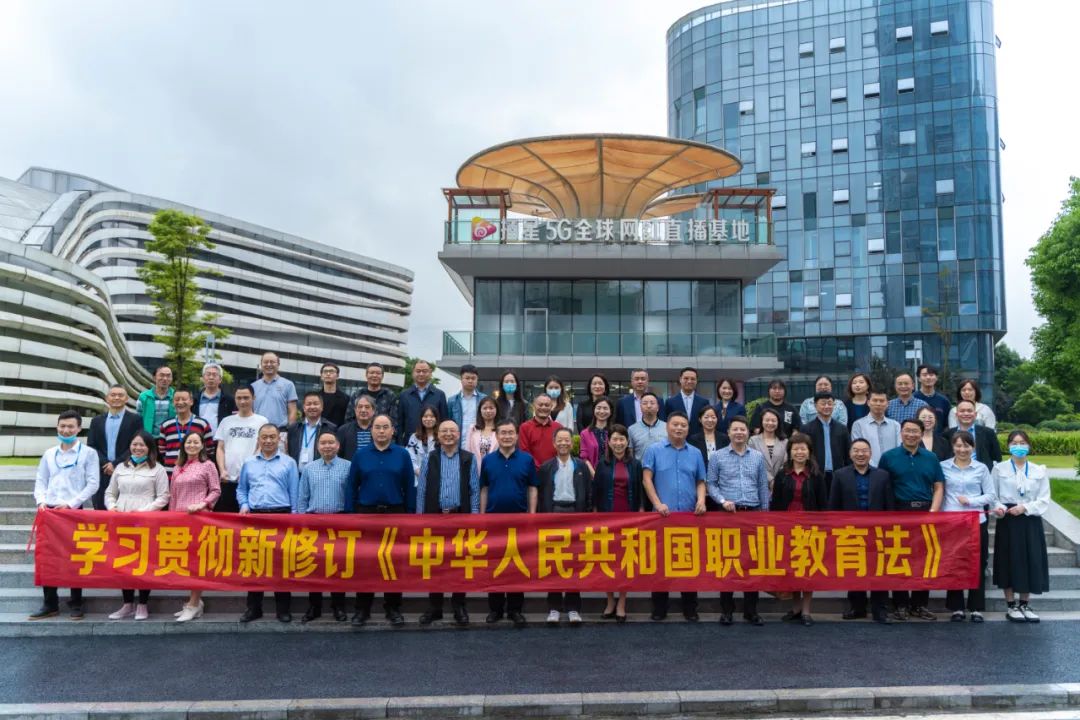 微信图片_20220630145451.jpg